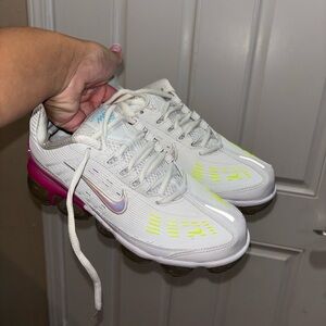 Nike air vapormax 360 Women's White and Pink Sneakers with Yellow Accents